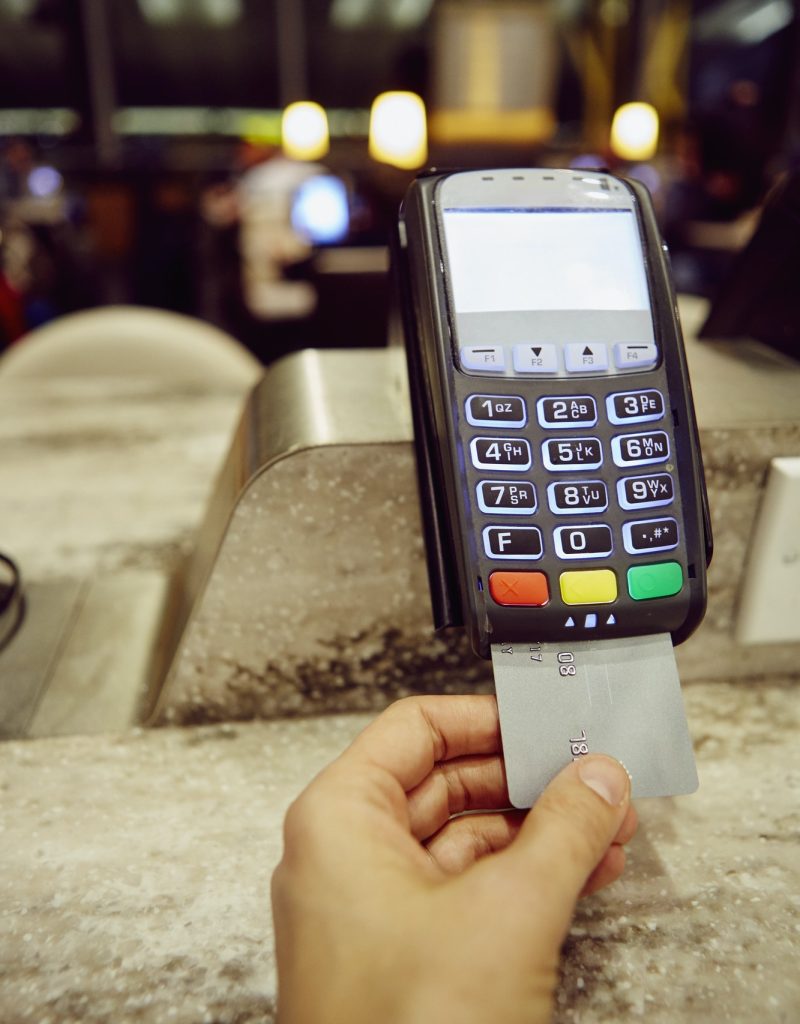 womans-hand-using-credit-card-machine-for-restaurant-payment.jpg womans-hand-using-credit-card-machine-for-restaurant-payment.jpg